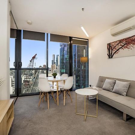 2-Bed Unit Metres From Cbd Malls, Dining & Sights Appartement Melbourne Buitenkant foto